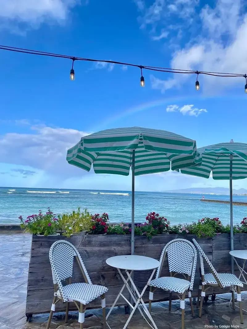 Barefoot Beach Cafe @ Queen's Surf Beach - Photo 2 of 6 | NateEatsHawaii restaurant gallery and food photos from Oahu, Hawaii