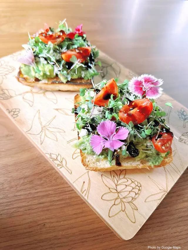 BE. - Cafe on Oahu, Hawaii | NateEatsHawaii food review and recommendations