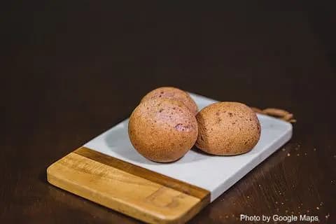 BRUG Bakery Kahala - Photo 3 of 4 | NateEatsHawaii restaurant gallery and food photos from Oahu, Hawaii