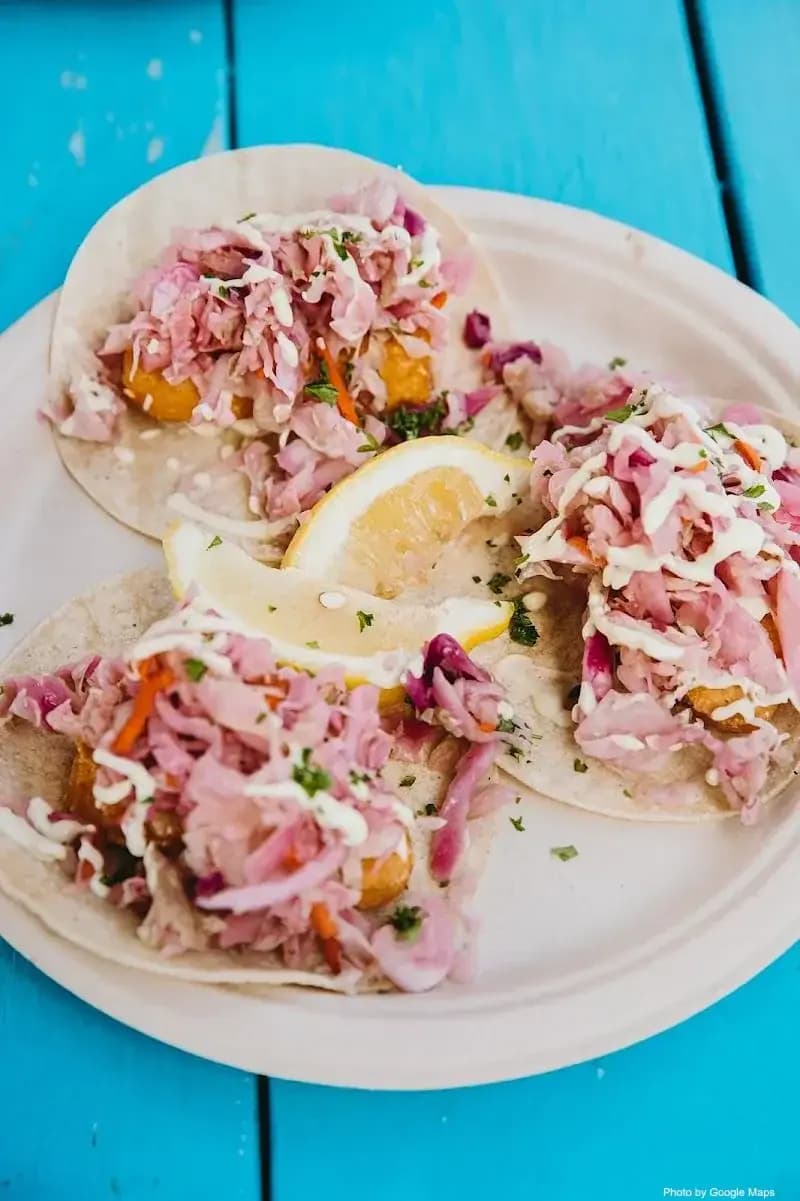 Earth Aloha Eats - Photo 2 of 6 | NateEatsHawaii restaurant gallery and food photos from Oahu, Hawaii