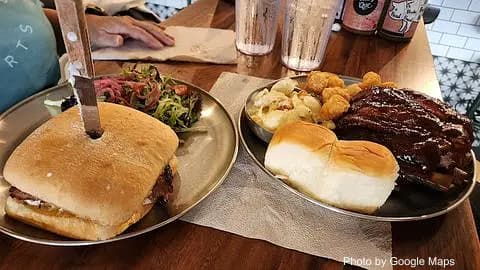 Easy ‘Que - Photo 3 of 4 | NateEatsHawaii restaurant gallery and food photos from Oahu, Hawaii