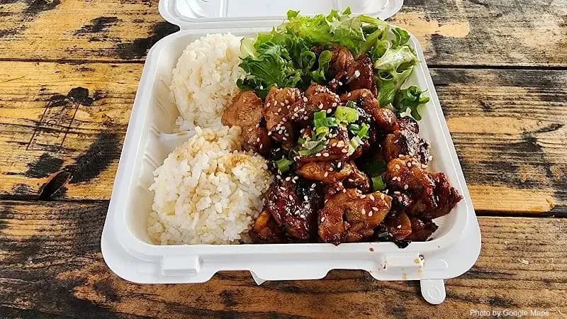 Food truck park - Photo 2 of 6 | NateEatsHawaii restaurant gallery and food photos from Oahu, Hawaii