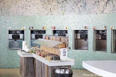 FROST Kailua - Photo 2 of 4 | NateEatsHawaii restaurant gallery and food photos from Oahu, Hawaii