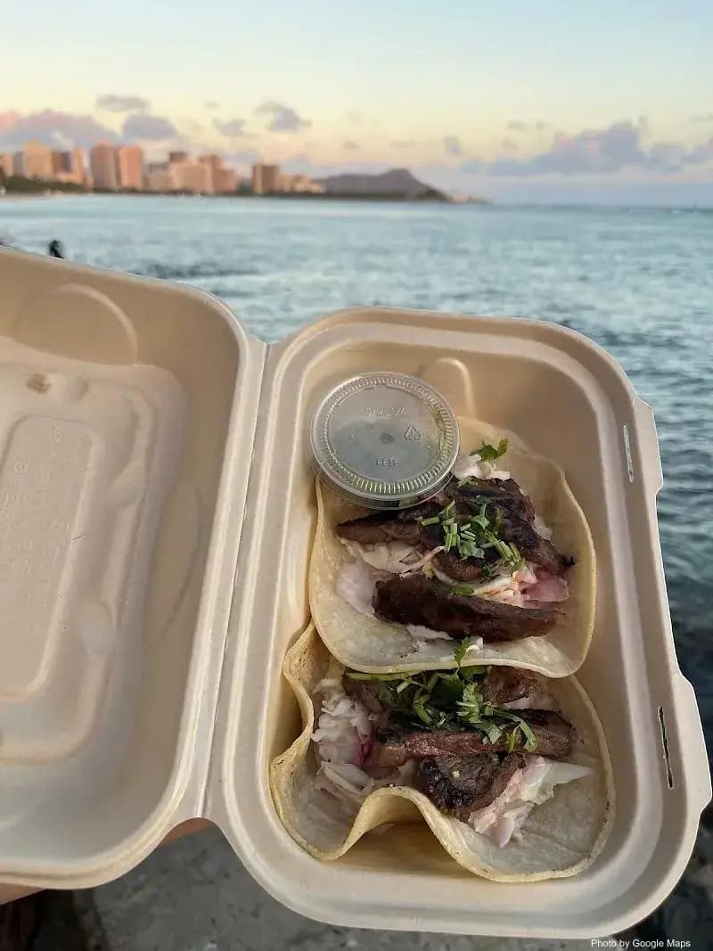 Honolulu Tacos - Photo 2 of 6 | NateEatsHawaii restaurant gallery and food photos from Oahu, Hawaii