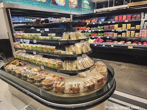 Island Country Markets - Photo 2 of 4 | NateEatsHawaii restaurant gallery and food photos from Oahu, Hawaii