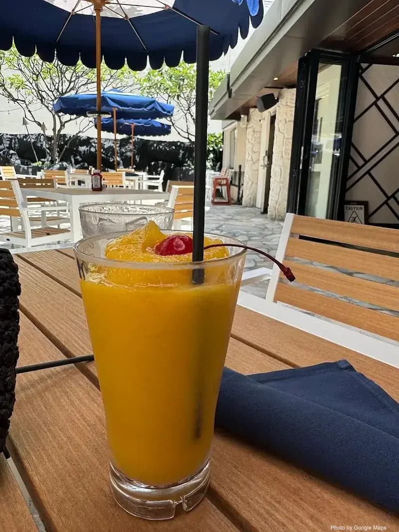 Kani Ka Pila Grille - Photo 2 of 6 | NateEatsHawaii restaurant gallery and food photos from Oahu, Hawaii