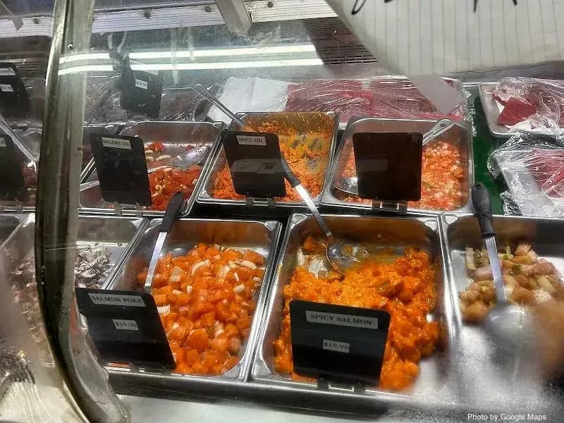 Keeaumoku Seafood - Photo 2 of 6 | NateEatsHawaii restaurant gallery and food photos from Oahu, Hawaii