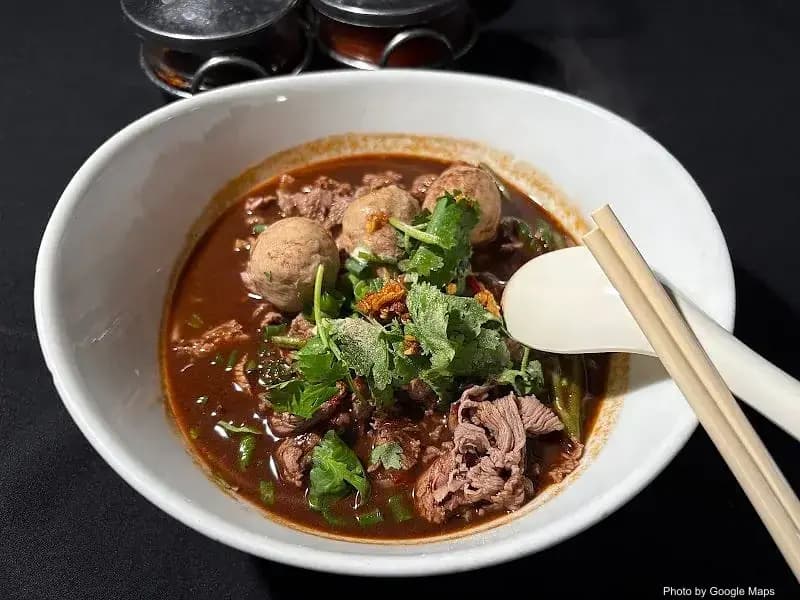 King of Thai Boat Noodles Waikiki - Photo 3 of 6 | NateEatsHawaii restaurant gallery and food photos from Oahu, Hawaii