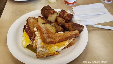 Koa Pancake House - Photo 3 of 4 | NateEatsHawaii restaurant gallery and food photos from Oahu, Hawaii