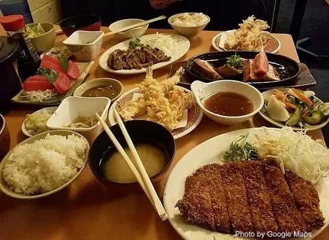 Kuni Restaurant and Catering - Photo 3 of 4 | NateEatsHawaii restaurant gallery and food photos from Oahu, Hawaii