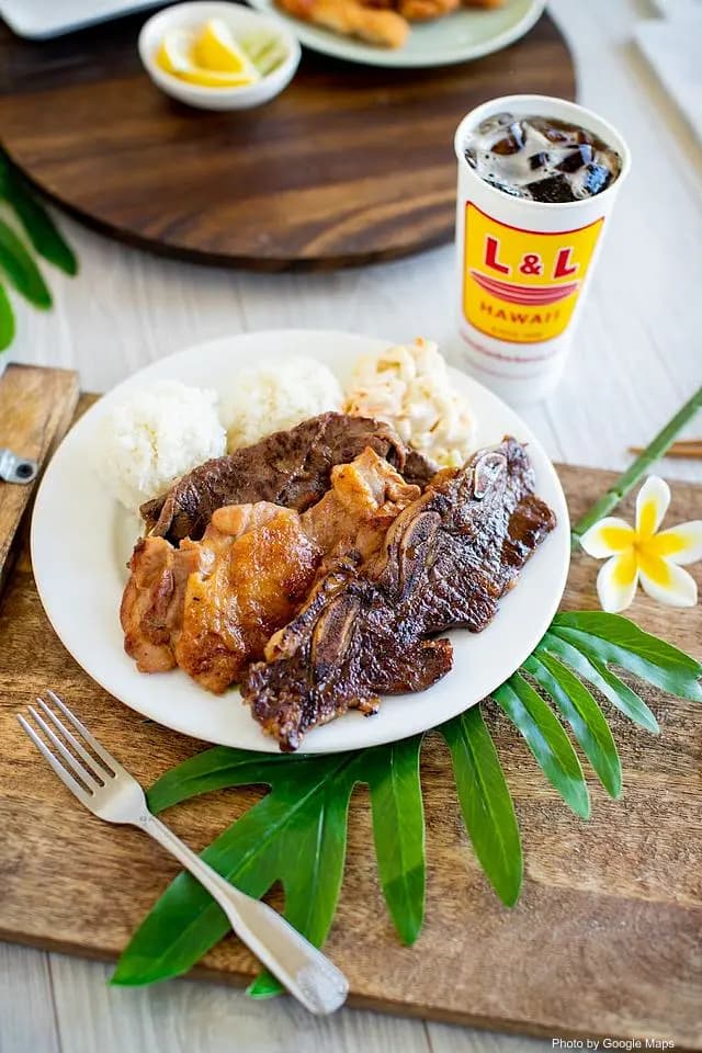 L&L Hawaiian Barbecue - Hawaiian Restaurant on Oahu, Hawaii | NateEatsHawaii food review and recommendations
