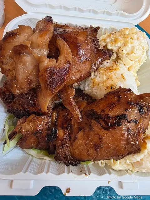 L & L Hawaiian BBQ - Photo 3 of 4 | NateEatsHawaii restaurant gallery and food photos from Oahu, Hawaii