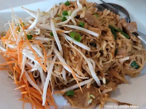 Maile's Thai Bistro - Photo 3 of 4 | NateEatsHawaii restaurant gallery and food photos from Oahu, Hawaii