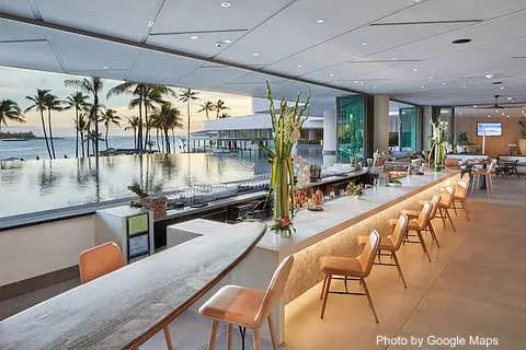 Off The Lip - Photo 2 of 4 | NateEatsHawaii restaurant gallery and food photos from Oahu, Hawaii