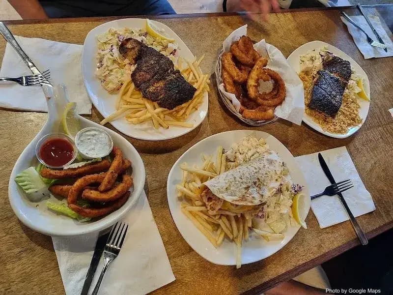 Paia Fish Market Waikiki - Photo 3 of 6 | NateEatsHawaii restaurant gallery and food photos from Oahu, Hawaii