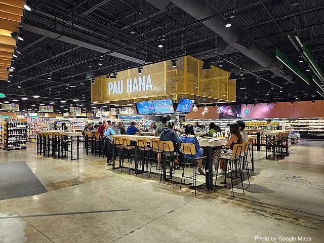 Pau Hana Bar - Bar on Oahu, Hawaii | NateEatsHawaii food review and recommendations