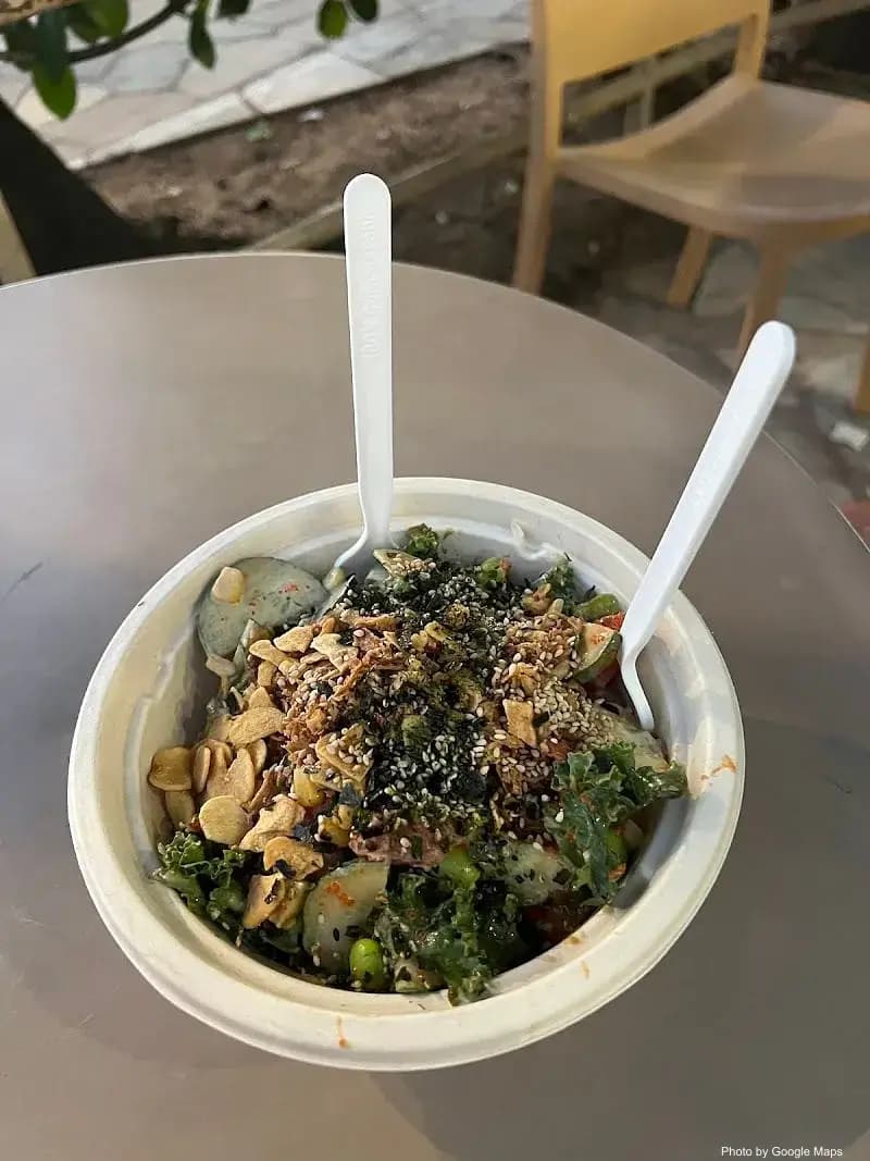 Poké Bar Waikiki - Photo 3 of 6 | NateEatsHawaii restaurant gallery and food photos from Oahu, Hawaii