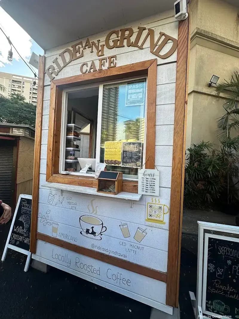 Ride and Grind Cafe - Breakfast Restaurant on Oahu, Hawaii | NateEatsHawaii food review and recommendations