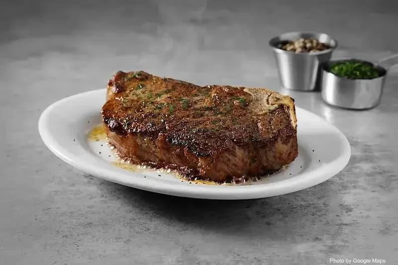 Ruth's Chris Steak House - Photo 2 of 6 | NateEatsHawaii restaurant gallery and food photos from Oahu, Hawaii