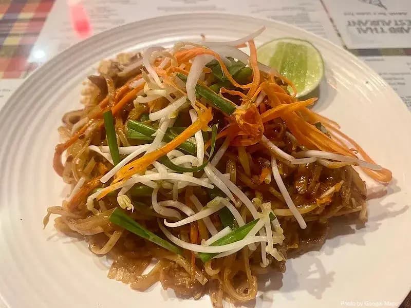 Sabb Thai - Photo 2 of 6 | NateEatsHawaii restaurant gallery and food photos from Oahu, Hawaii