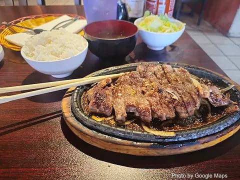 Saito & Pho II - Photo 3 of 4 | NateEatsHawaii restaurant gallery and food photos from Oahu, Hawaii