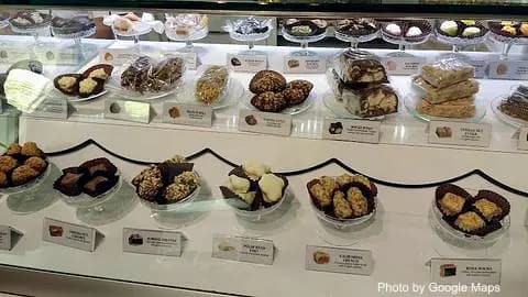 See's Candies - Photo 3 of 4 | NateEatsHawaii restaurant gallery and food photos from Oahu, Hawaii