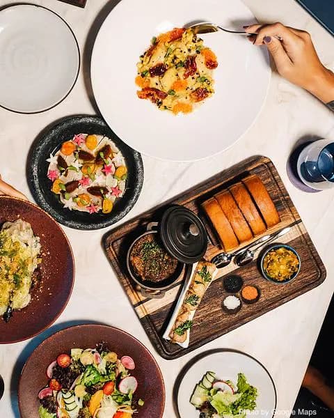 Senia - Photo 3 of 4 | NateEatsHawaii restaurant gallery and food photos from Oahu, Hawaii
