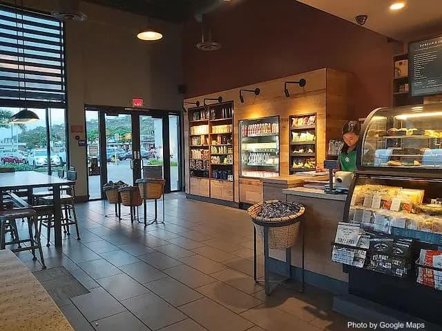 Starbucks Coffee Company - Internet Cafe on Oahu, Hawaii | NateEatsHawaii food review and recommendations