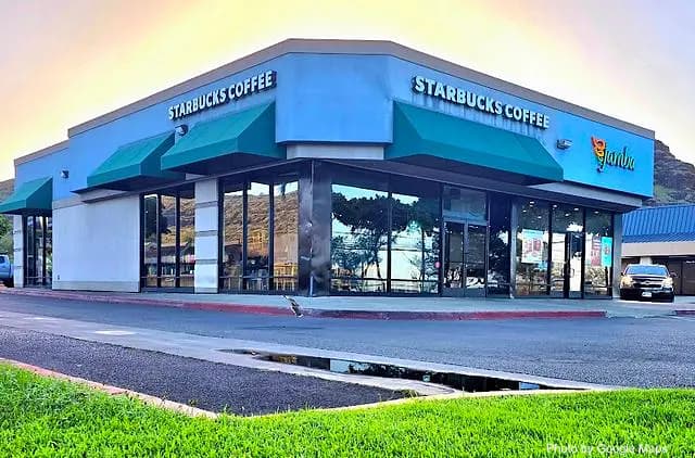 Starbucks Coffee Company - Internet Cafe on Oahu, Hawaii | NateEatsHawaii food review and recommendations