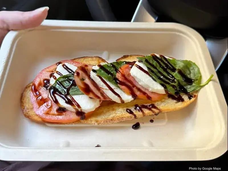 The Sunrise Shack - Kailua - Photo 3 of 6 | NateEatsHawaii restaurant gallery and food photos from Oahu, Hawaii