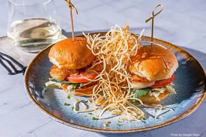 Tommy Bahama Restaurant, Bar & Store - Photo 2 of 6 | NateEatsHawaii restaurant gallery and food photos from Oahu, Hawaii