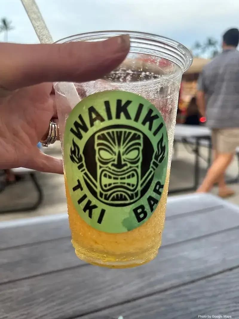 Waikiki Tiki Bar - Photo 2 of 6 | NateEatsHawaii restaurant gallery and food photos from Oahu, Hawaii
