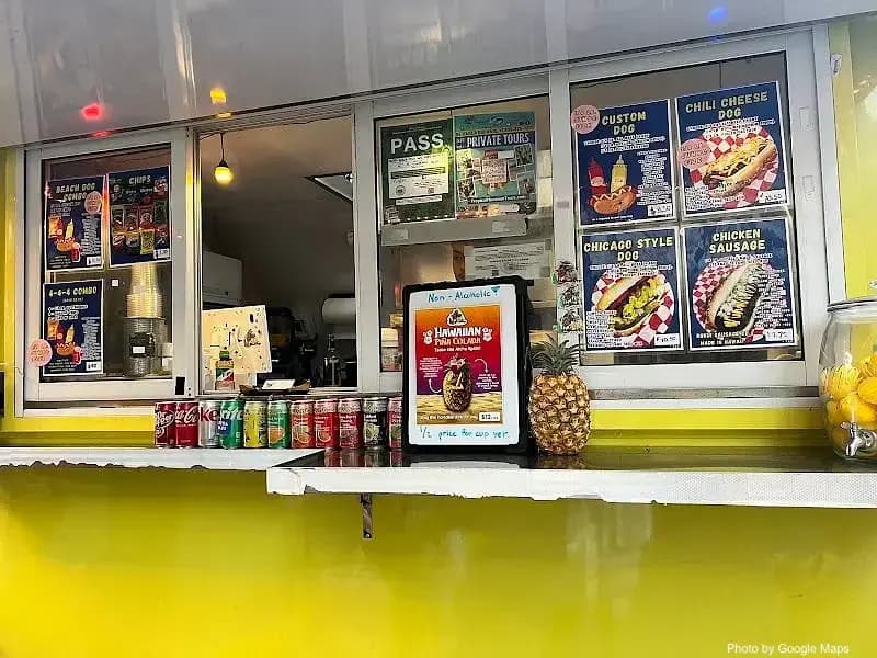Food trucks on Cartwright road - Restaurant on Oahu, Hawaii | NateEatsHawaii food review and recommendations