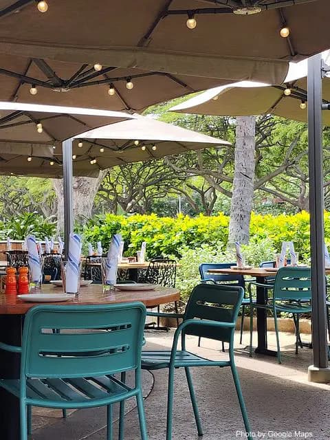 Monkeypod Kitchen by Merriman - Photo 2 of 4 | NateEatsHawaii restaurant gallery and food photos from Oahu, Hawaii