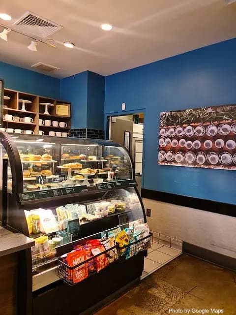 Starbucks Coffee Company - Photo 2 of 4 | NateEatsHawaii restaurant gallery and food photos from Oahu, Hawaii