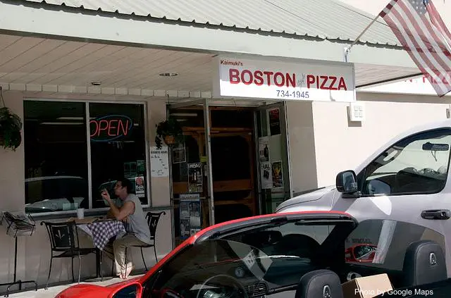 Kaimuki's Boston Pizza